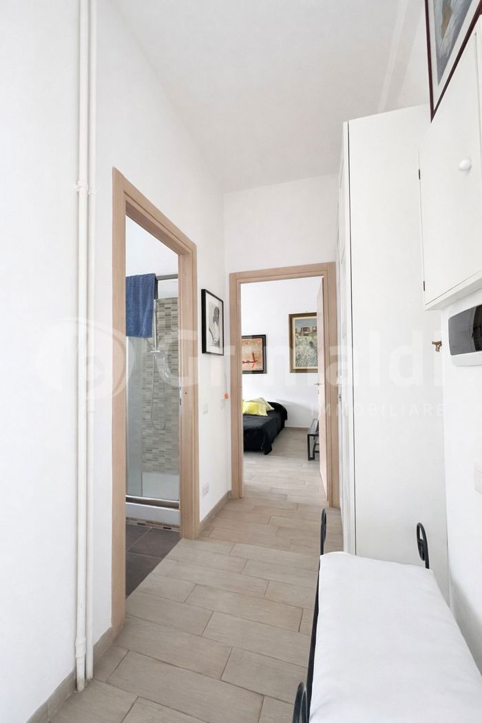 Monolocale arredato in affitto a Roma