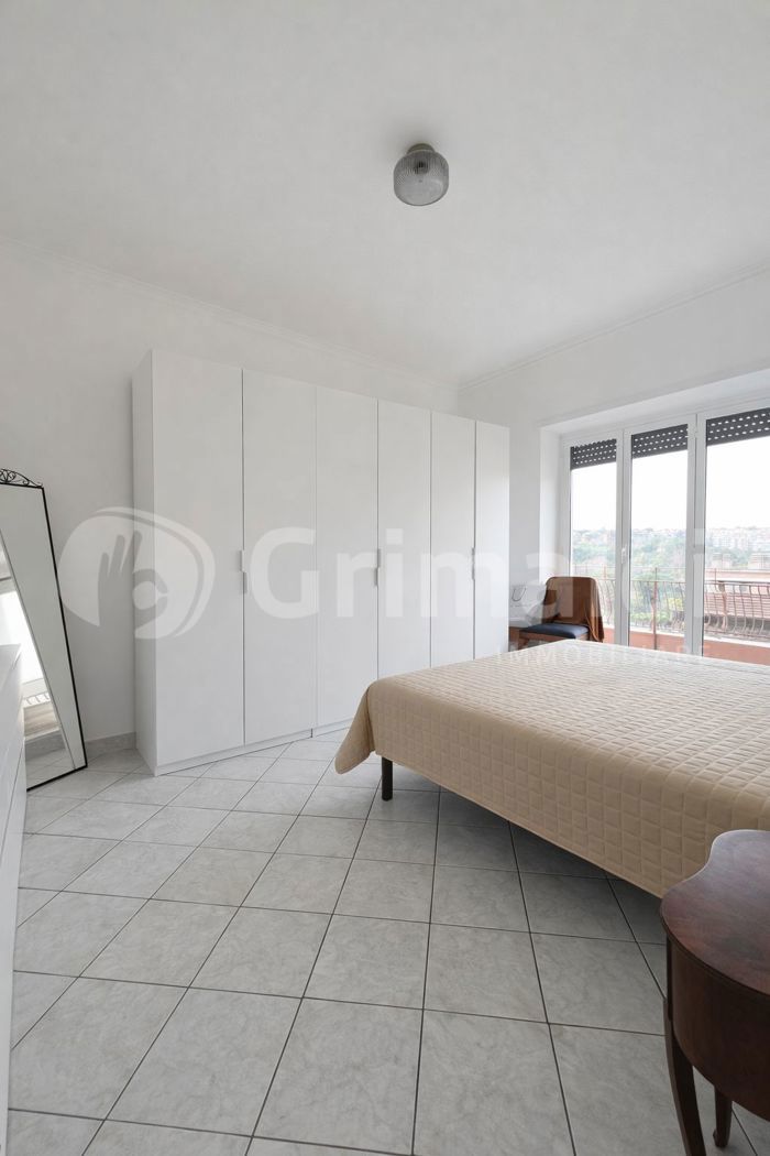 Trilocale in affitto a Roma