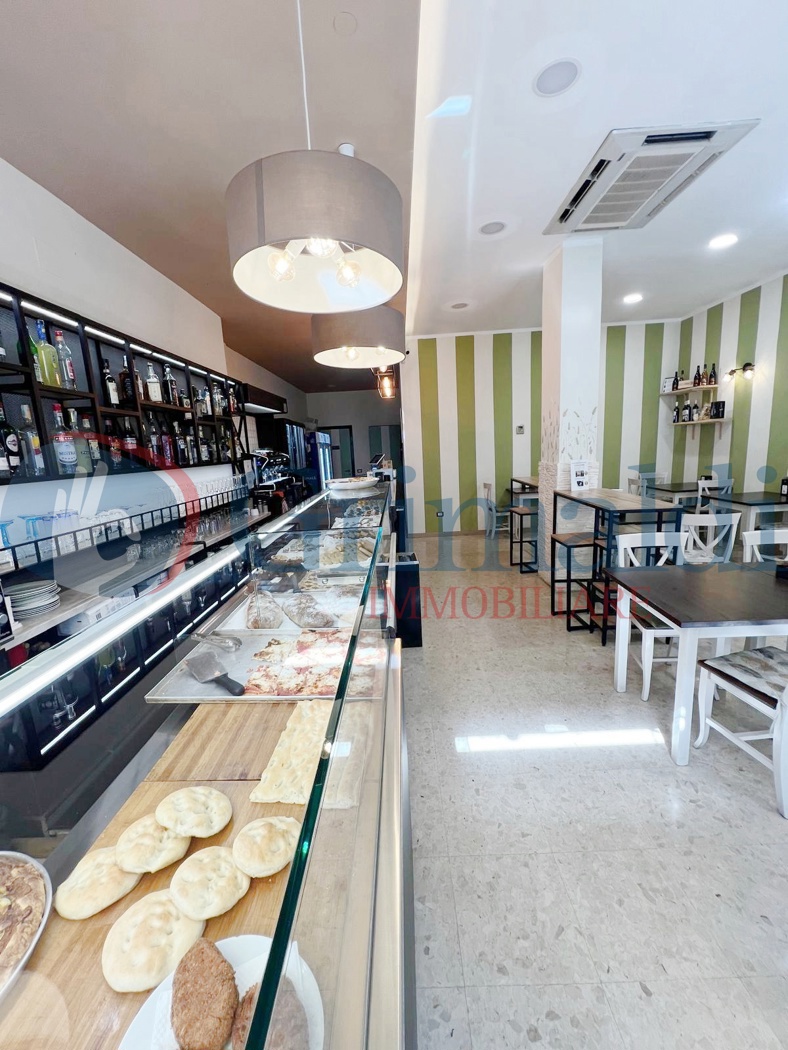 Attivit� commerciale Ristorante e pizzeria in vendita a Roma