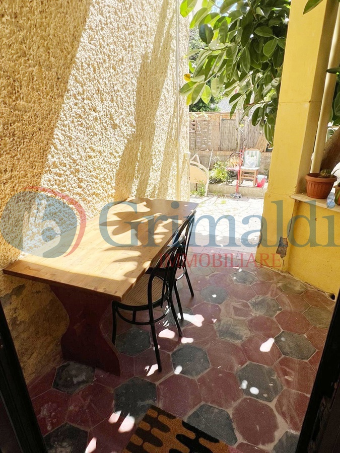 Trilocale arredato in affitto a Santa Marinella