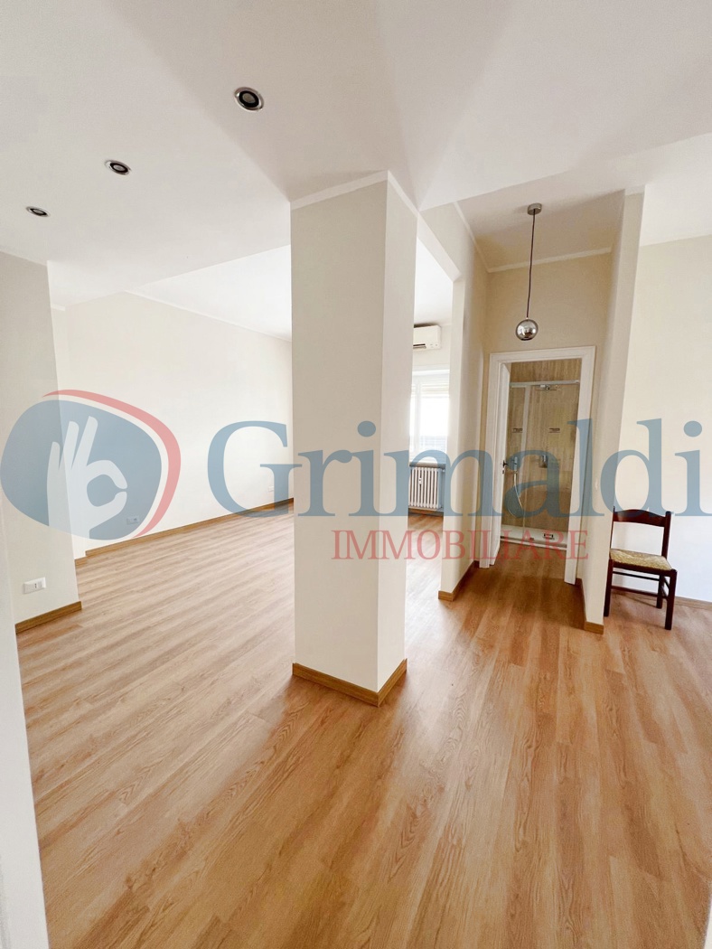 Bilocale ristrutturato a Roma