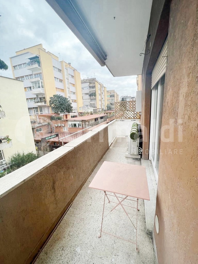 Trilocale arredato in affitto a Roma