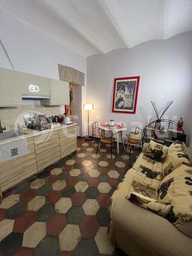 Bilocale arredato in affitto a Roma