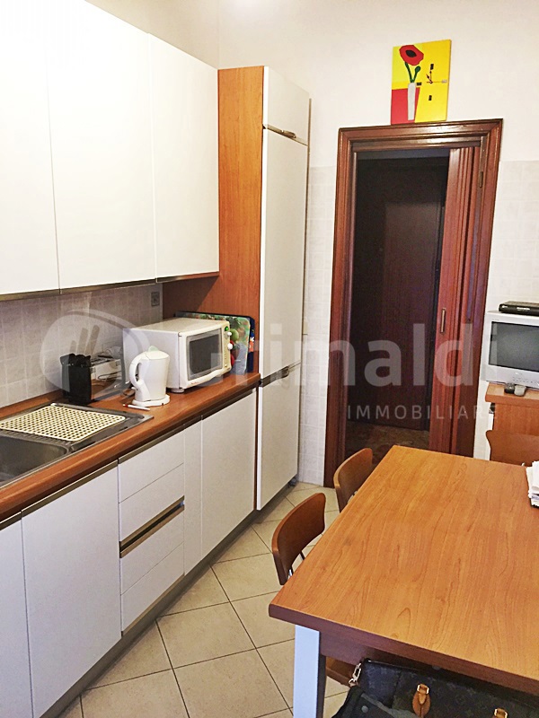 Bilocale arredato in affitto a Roma
