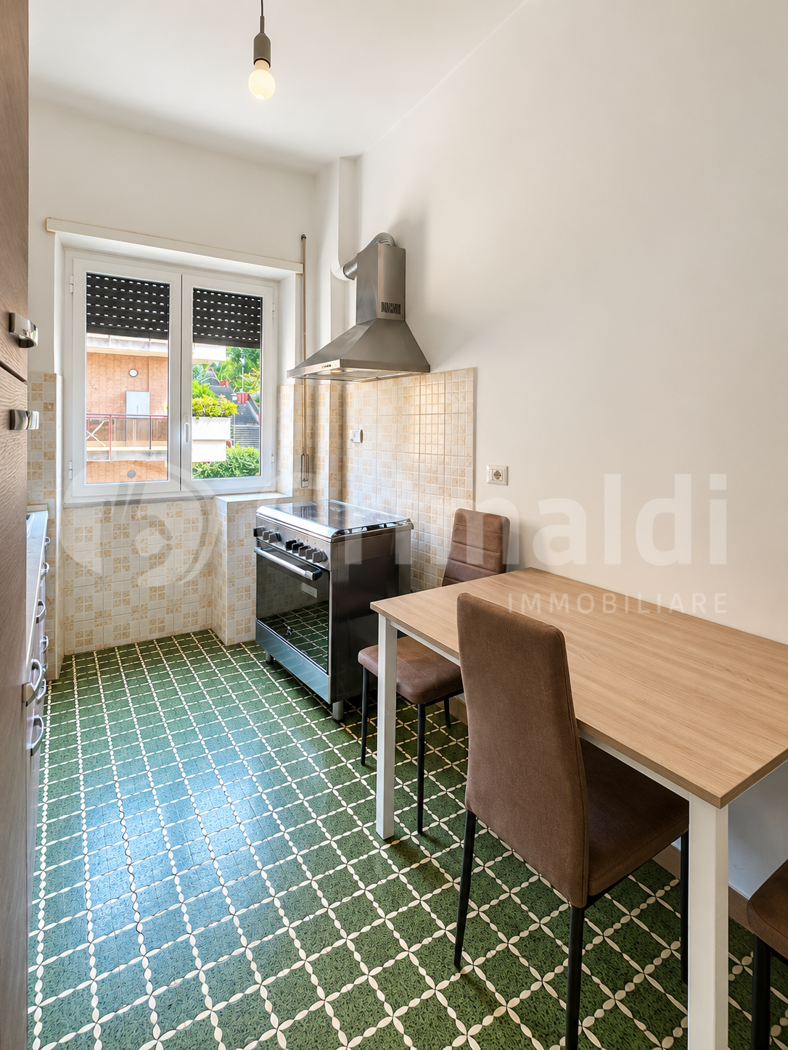 Monolocale arredato in affitto a Roma