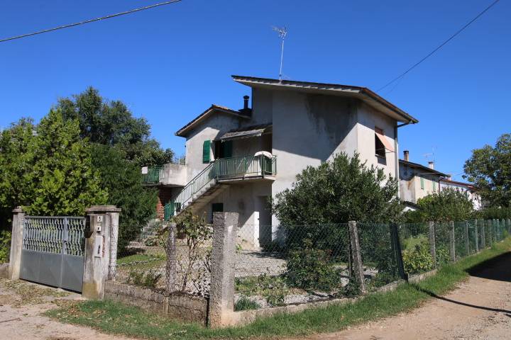 Bifamiliare in vendita a Gradisca d'Isonzo