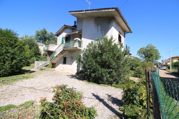 Bifamiliare in vendita a Gradisca d'Isonzo