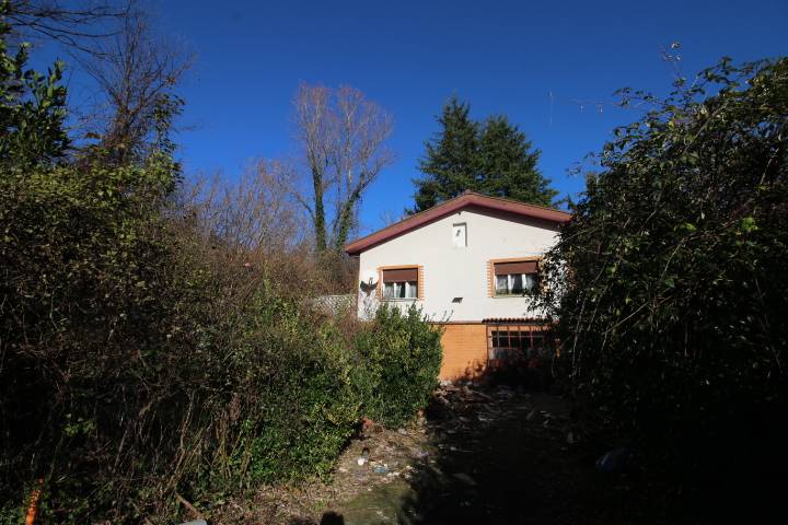 Casa singola in vendita a San Floriano del Collio