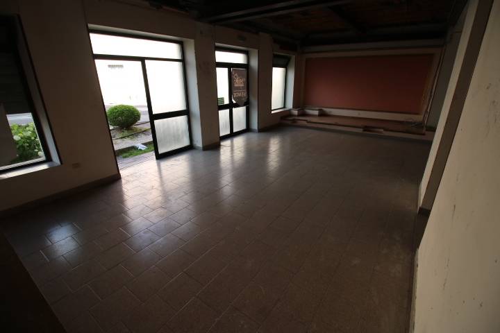 Deposito in vendita a Gorizia, Montesanto