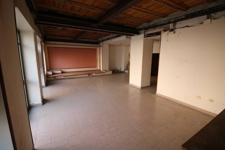 Deposito in vendita a Gorizia, Montesanto