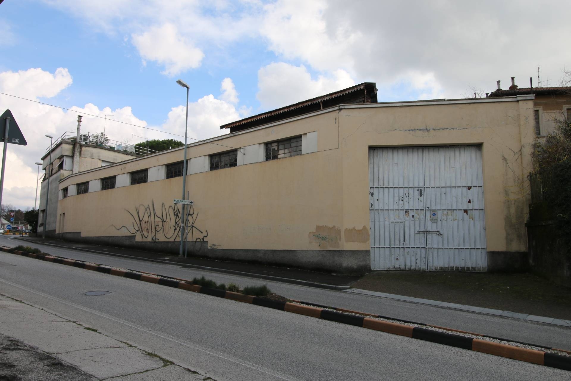Capannone in vendita a Gorizia, centro