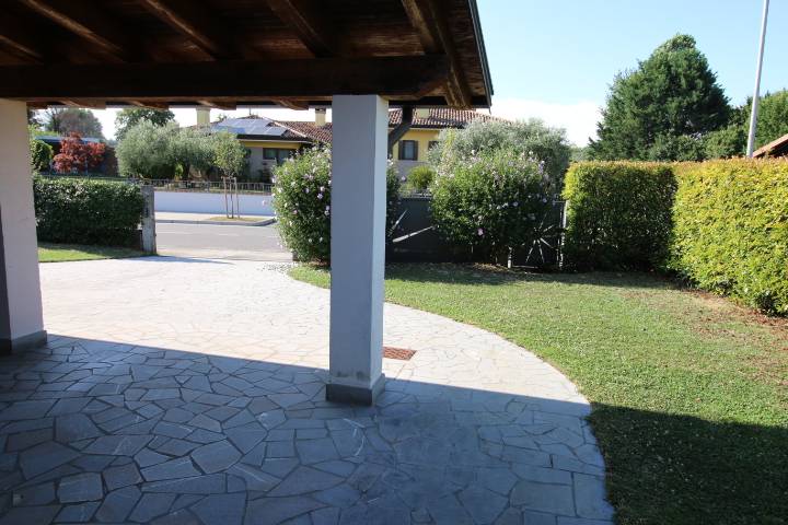 Villa in vendita a Villesse