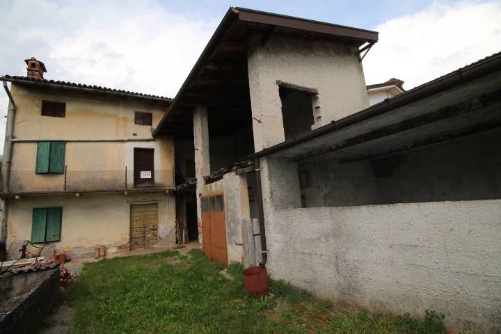 Casa accostata in vendita a Savogna d'Isonzo