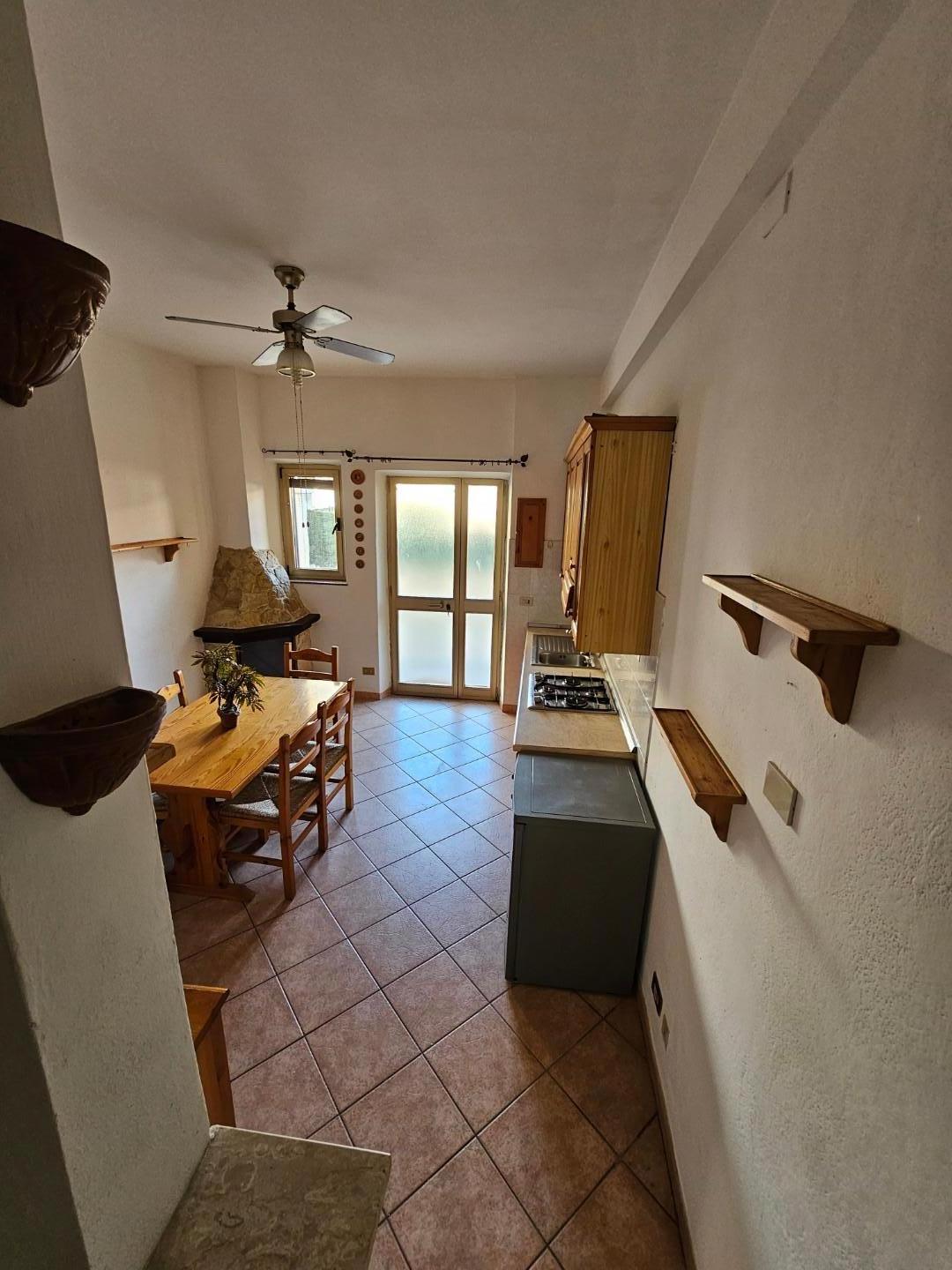 Casa indipendente arredata in affitto, Collesalvetti vicarello