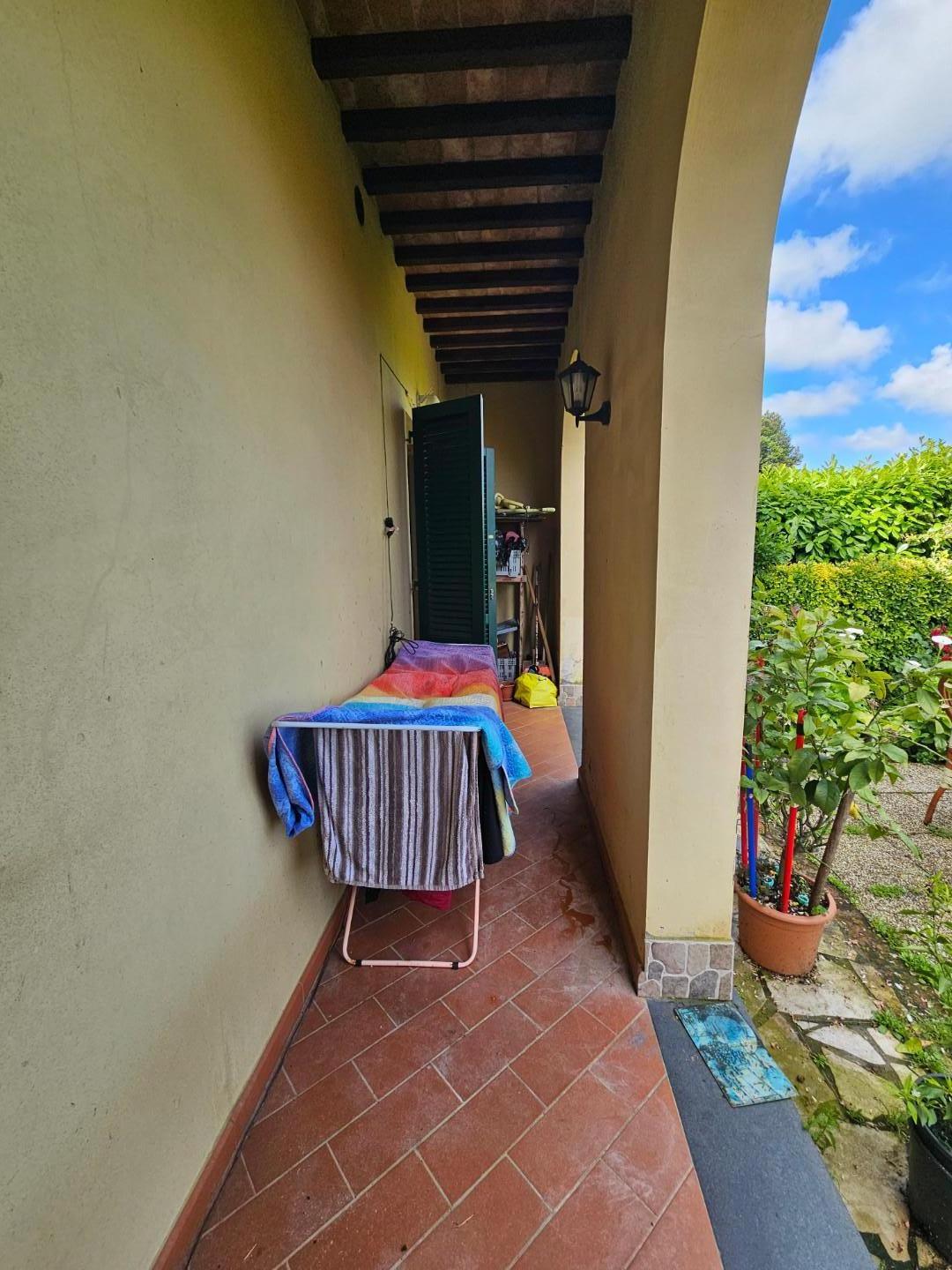 Appartamento con giardino a Fauglia