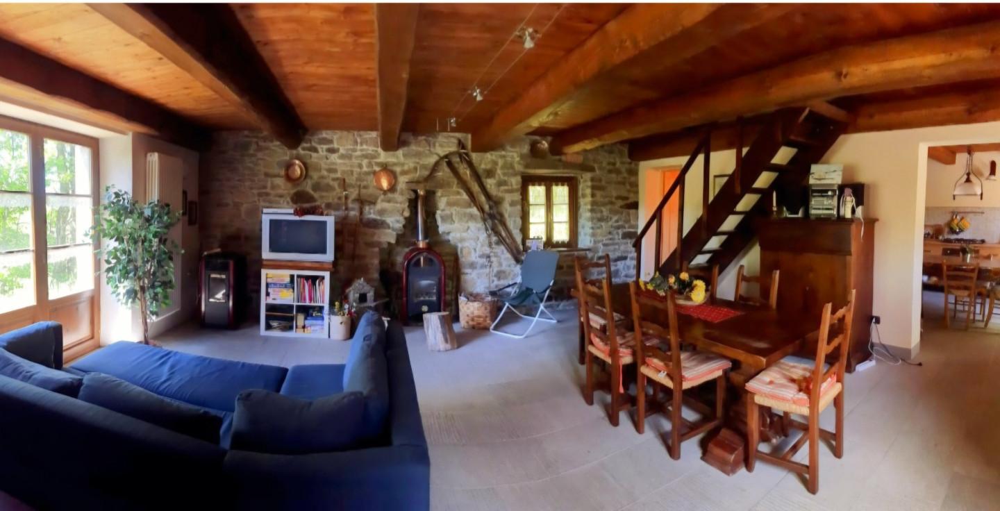 Casa vacanza 5 Locali o pi� con giardino, Fiumalbo versurone