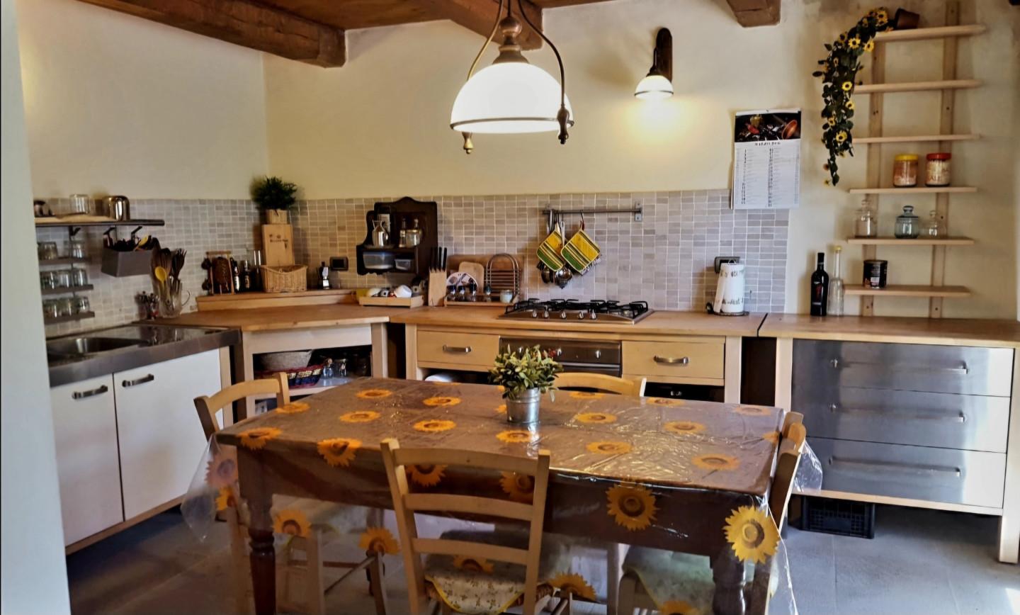 Casa vacanza 5 Locali o pi� con giardino, Fiumalbo versurone
