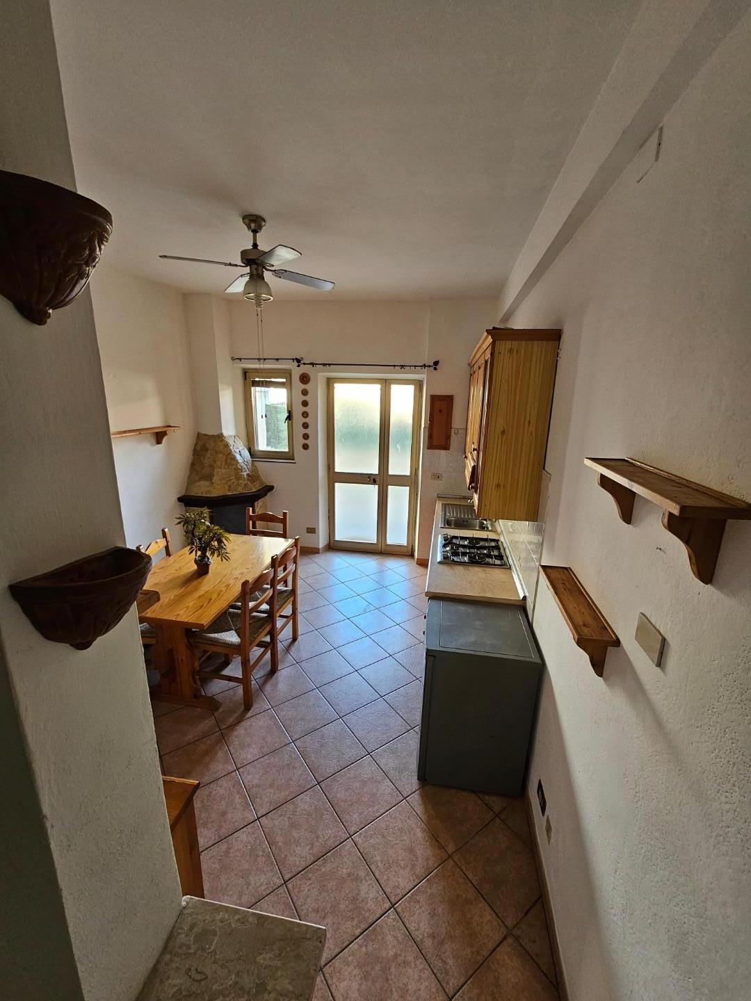 Casa indipendente arredata in affitto, Collesalvetti vicarello