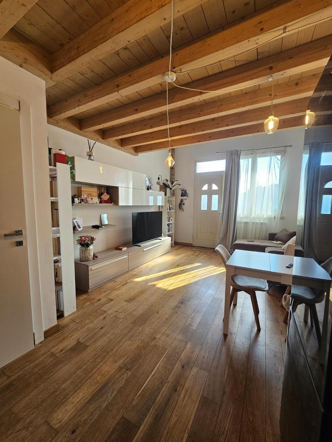 Casa indipendente in vendita a Collesalvetti