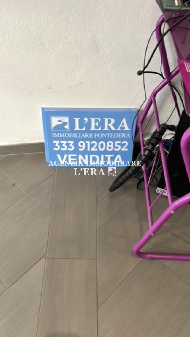 Locale commerciale in affitto, Pontedera centro