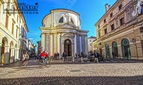 Negozio in affitto, Treviso centro storico