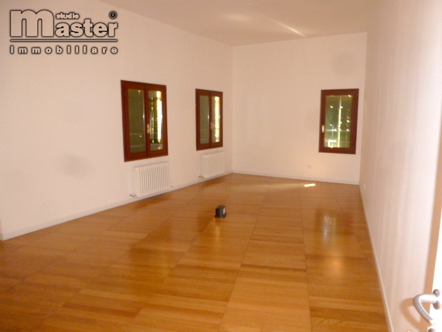 Studio/Ufficio in affitto a Treviso, Centro storico