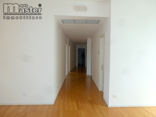 Studio/Ufficio in affitto a Treviso, Centro storico