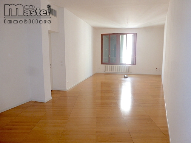 Studio/Ufficio in affitto a Treviso, Centro storico