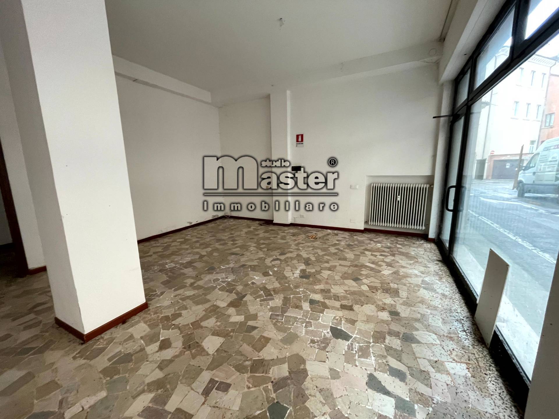 Negozio in affitto a Treviso, Centro storico