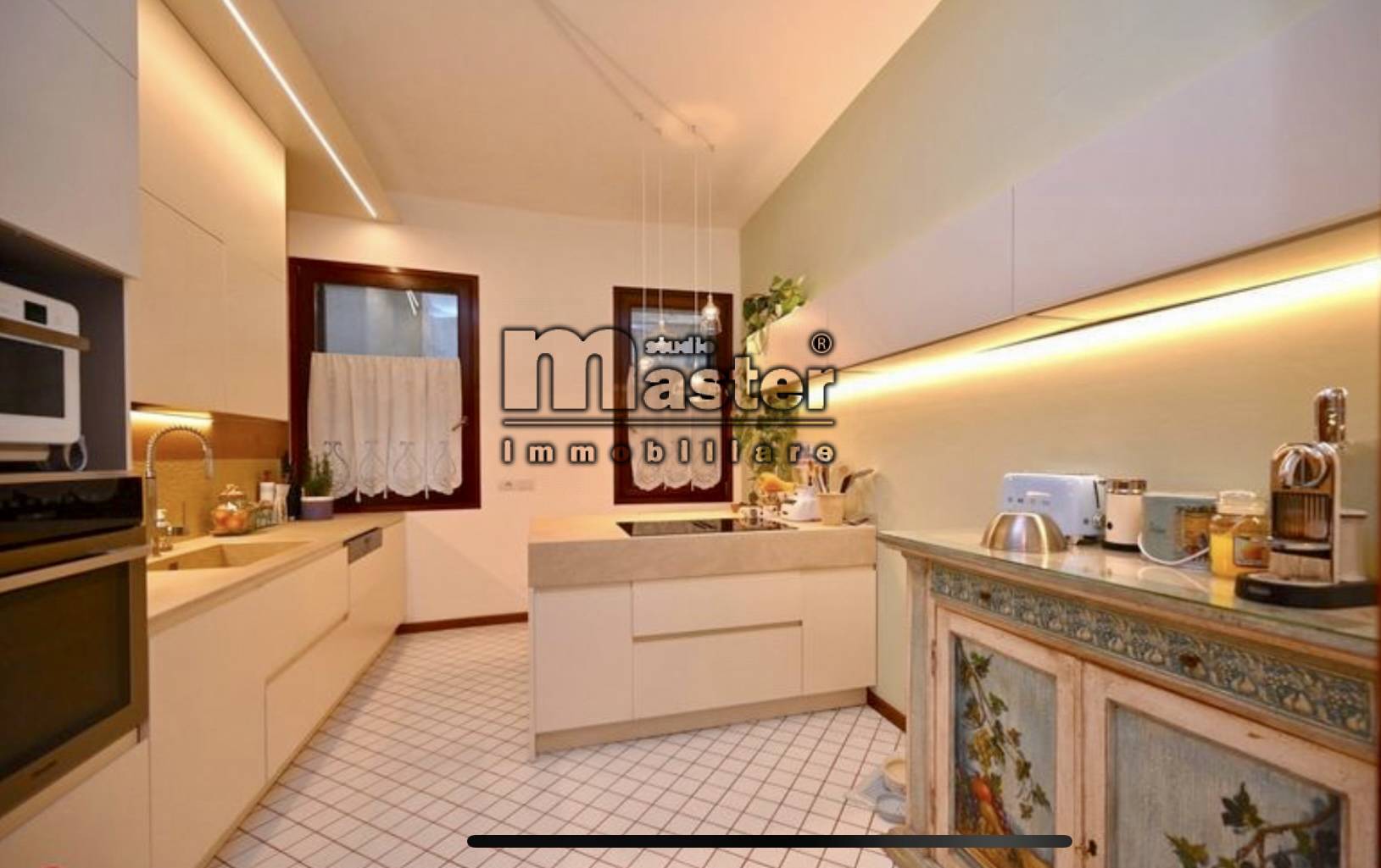 Appartamento 3 camere in vendita a Treviso, Centro storico