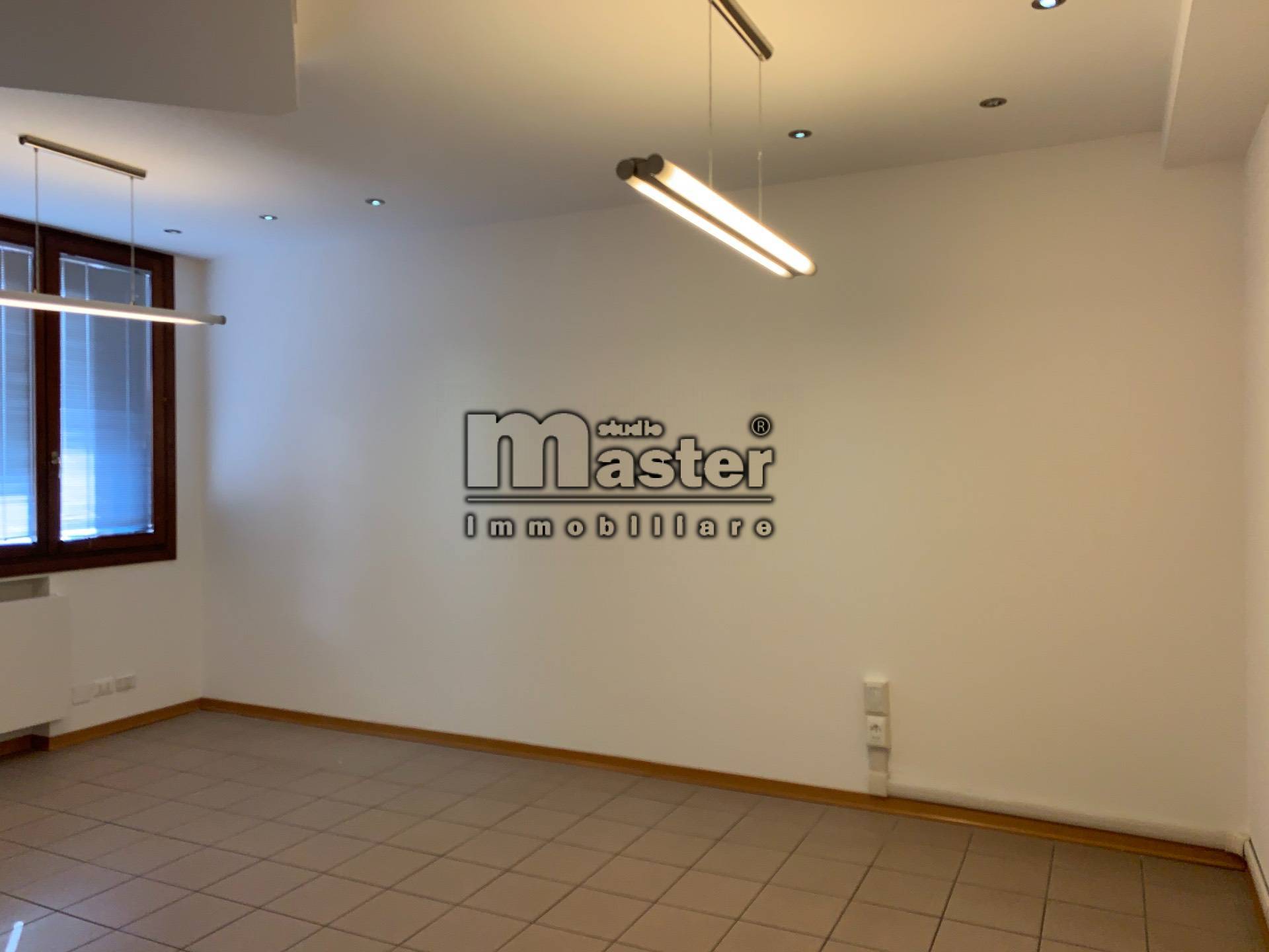 Studio/Ufficio in affitto a Treviso, Centro storico