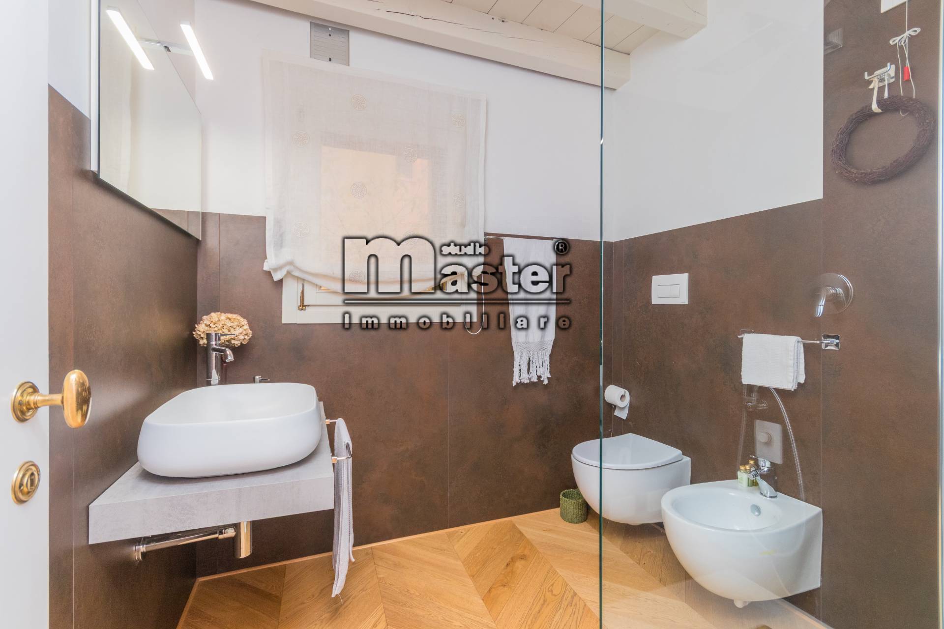 Appartamento 3 camere in vendita a Treviso, Centro storico