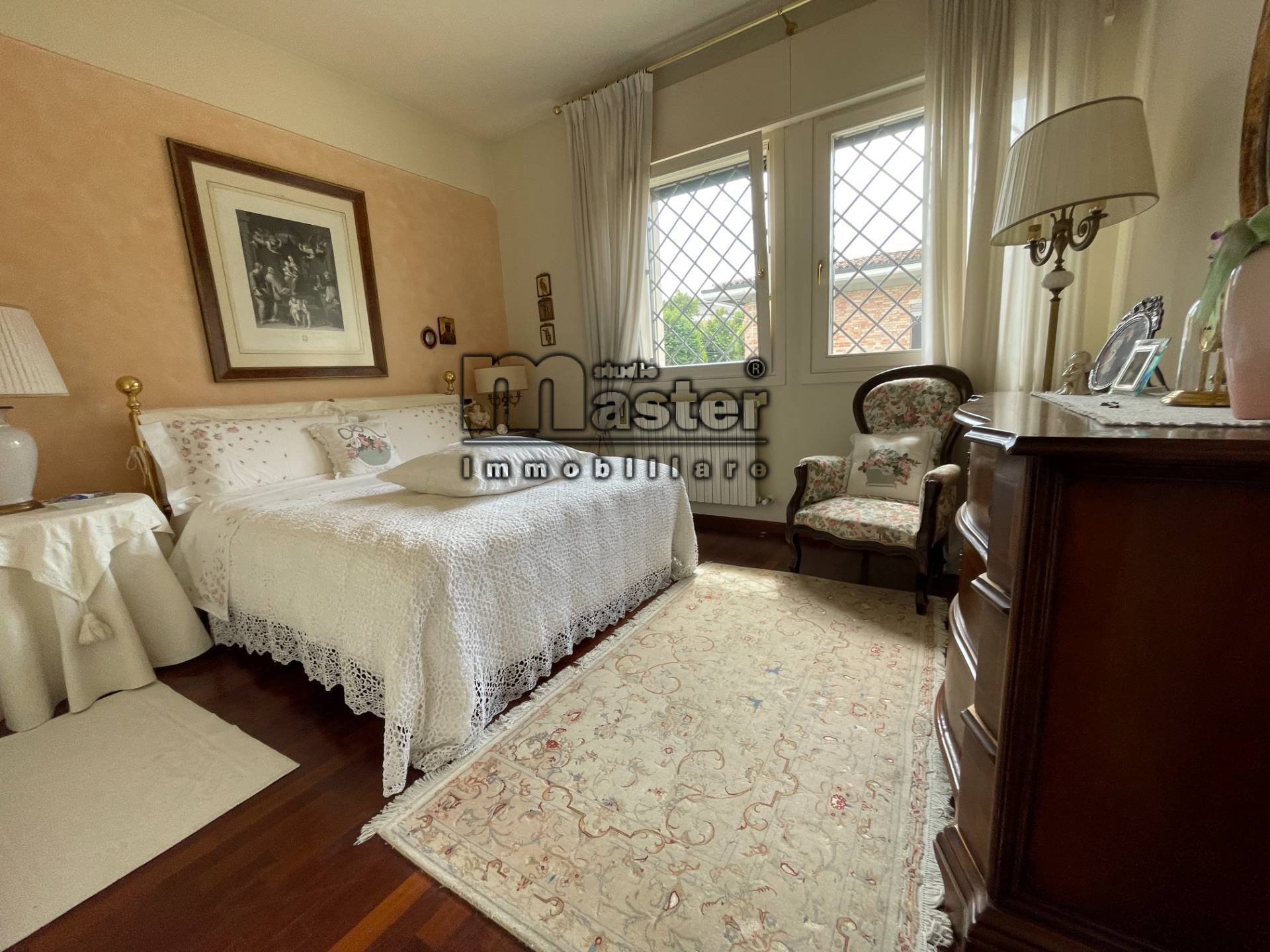 Villa in vendita a Treviso, Via Montello