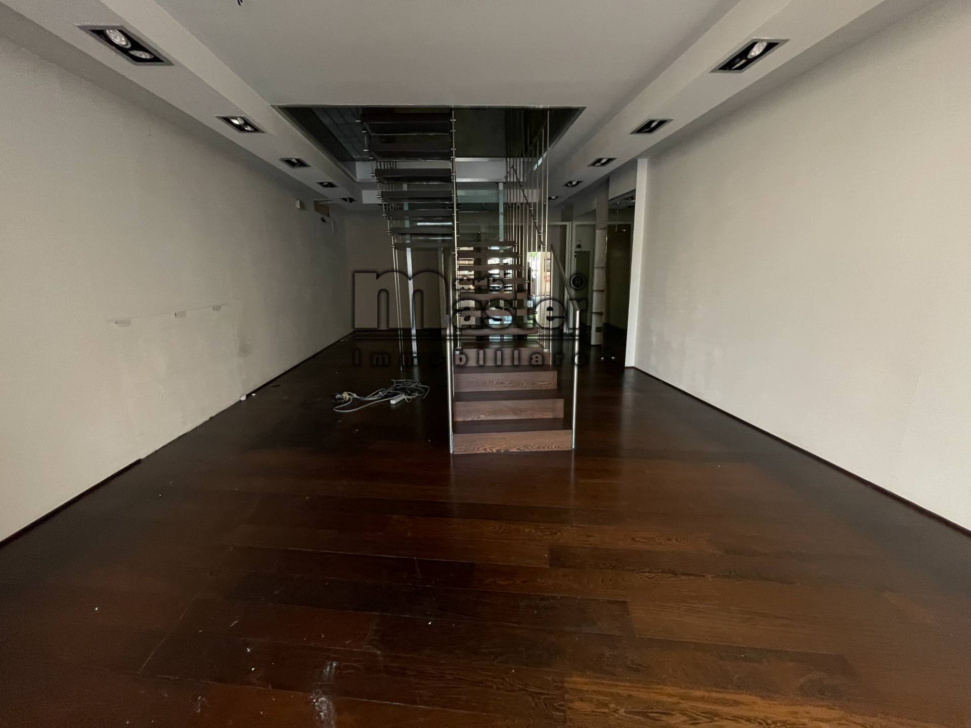 Negozio in affitto a Treviso, Centro storico