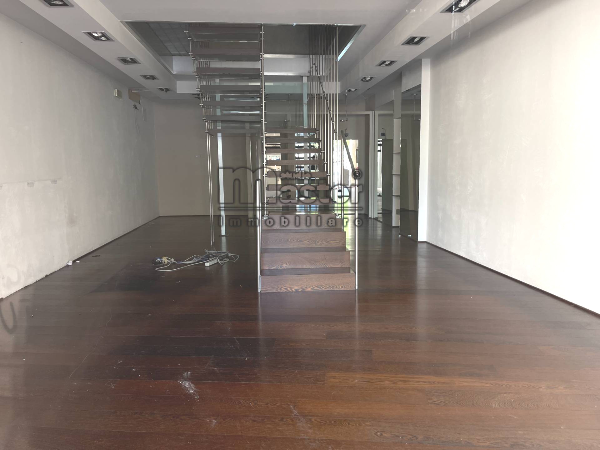 Negozio in affitto a Treviso, Centro storico