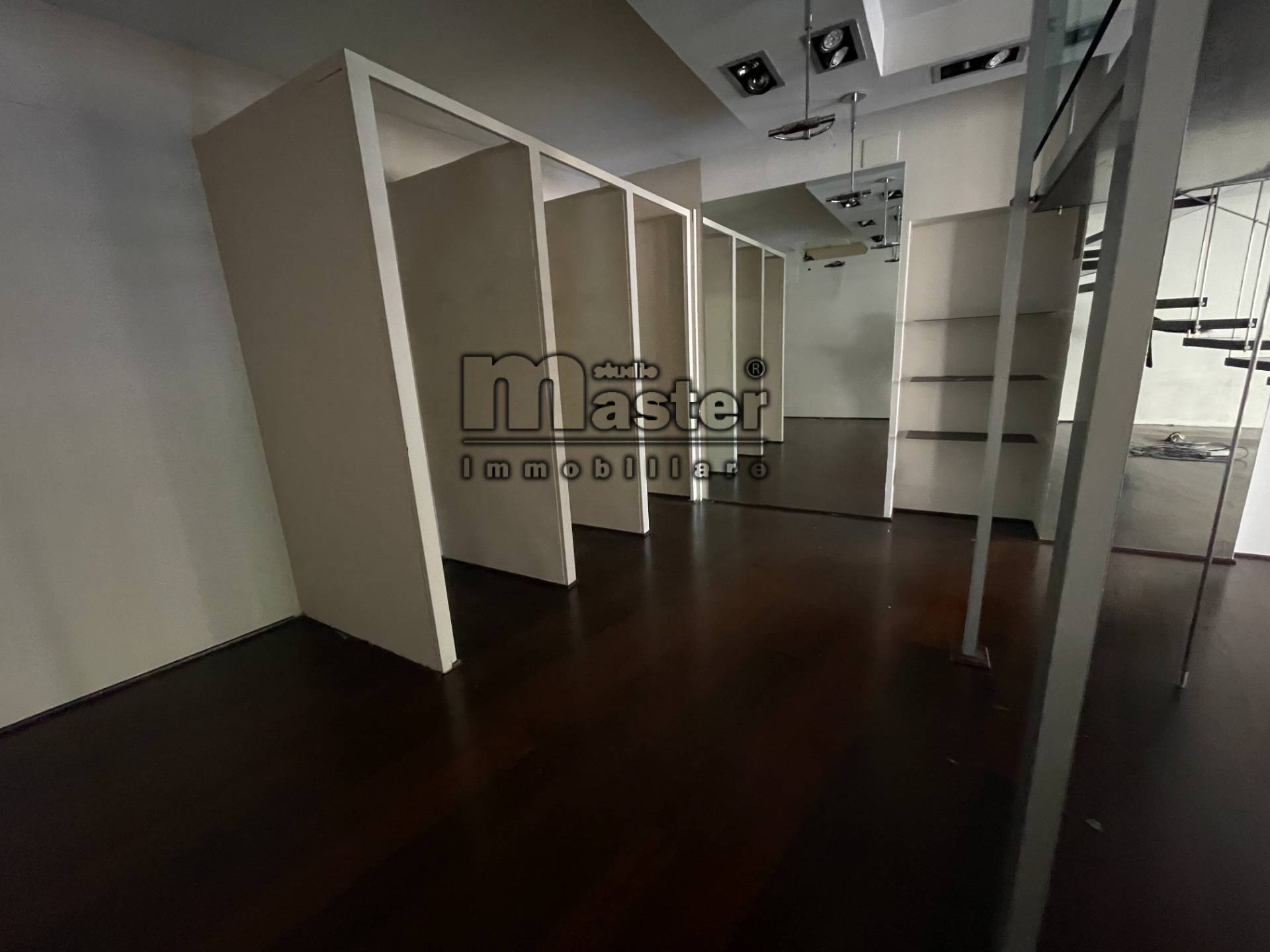 Negozio in affitto a Treviso, Centro storico