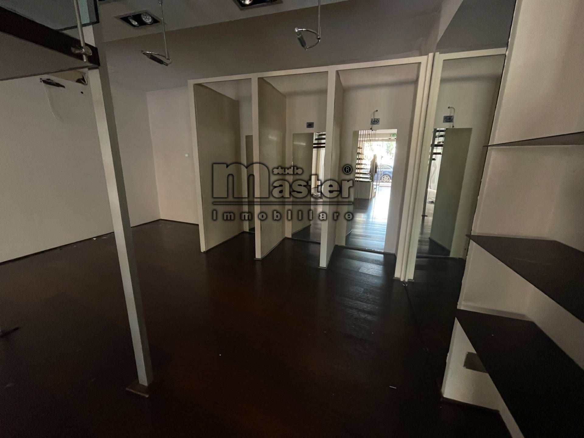 Negozio in affitto a Treviso, Centro storico