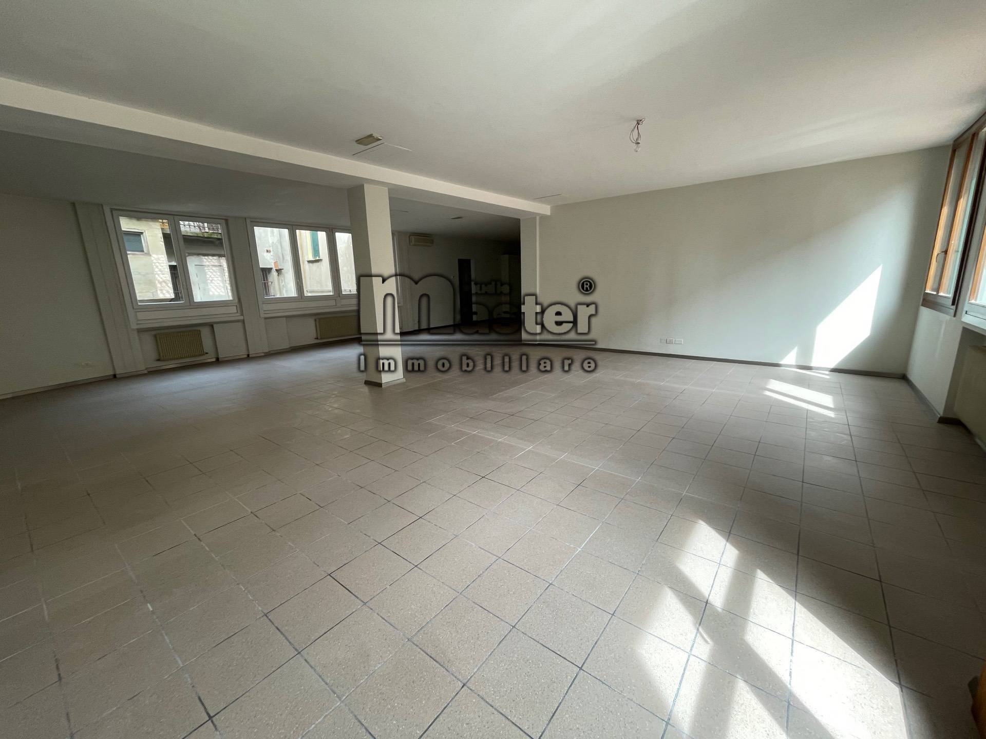 Studio/Ufficio in affitto a Treviso, Centro storico