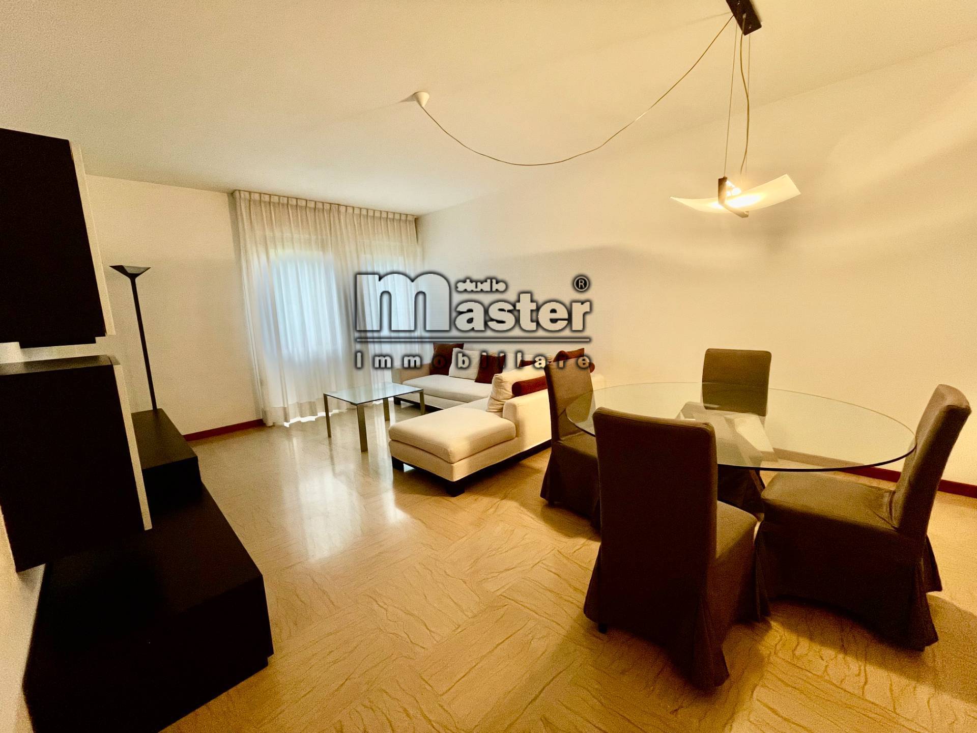 Appartamento 3 camere in affitto a Treviso, Centro storico