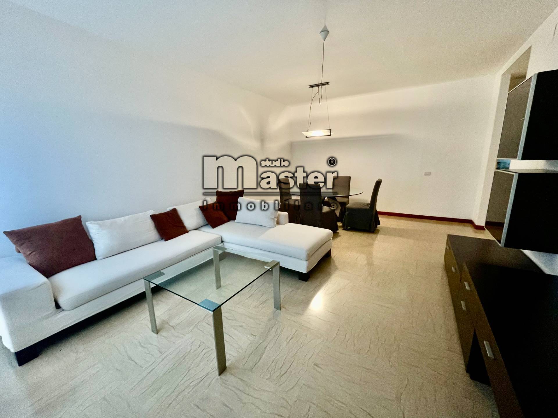 Appartamento 3 camere in affitto a Treviso, Centro storico