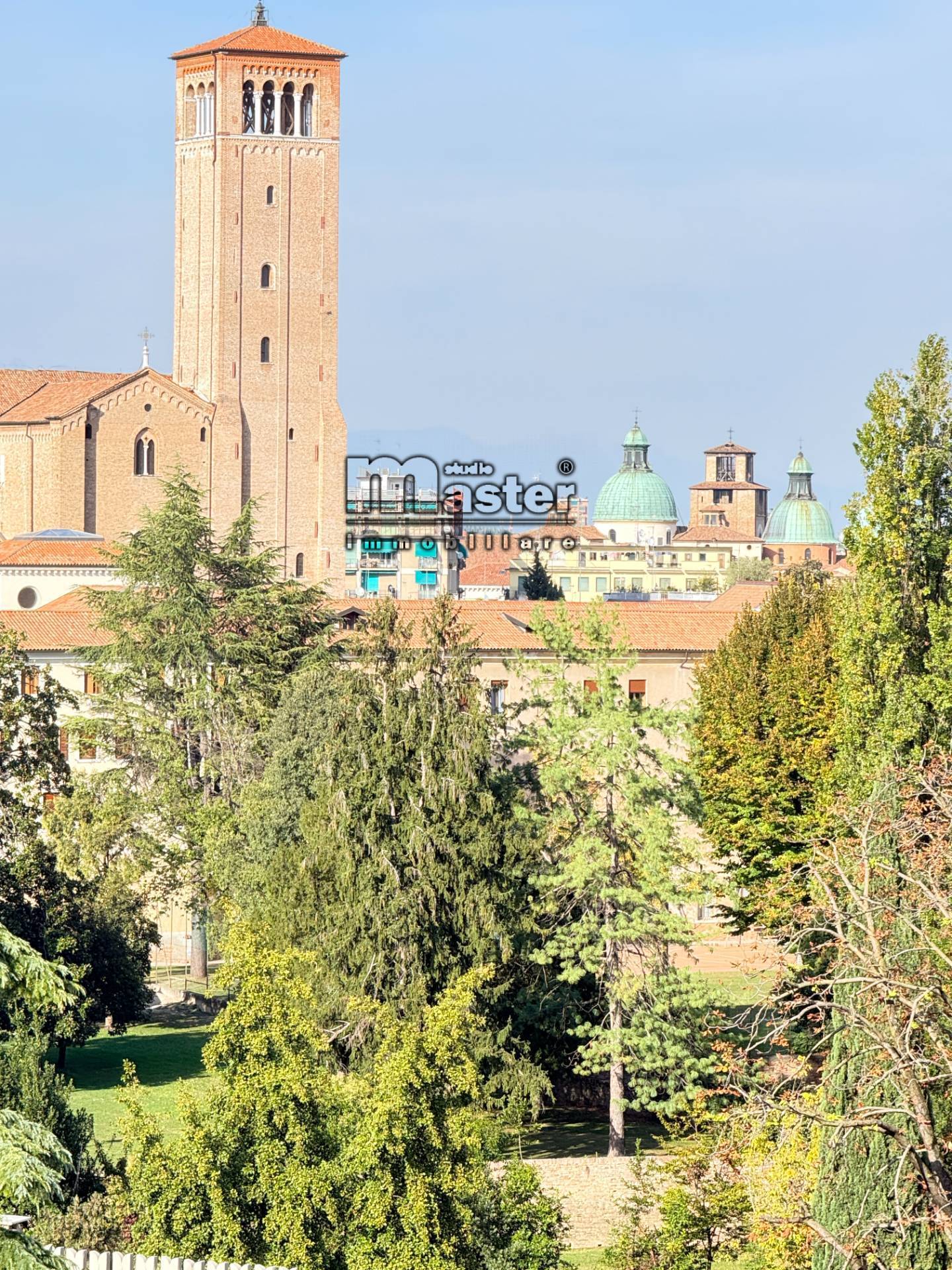 Appartamento 4 camere o pi in vendita a Treviso, Intorno mura