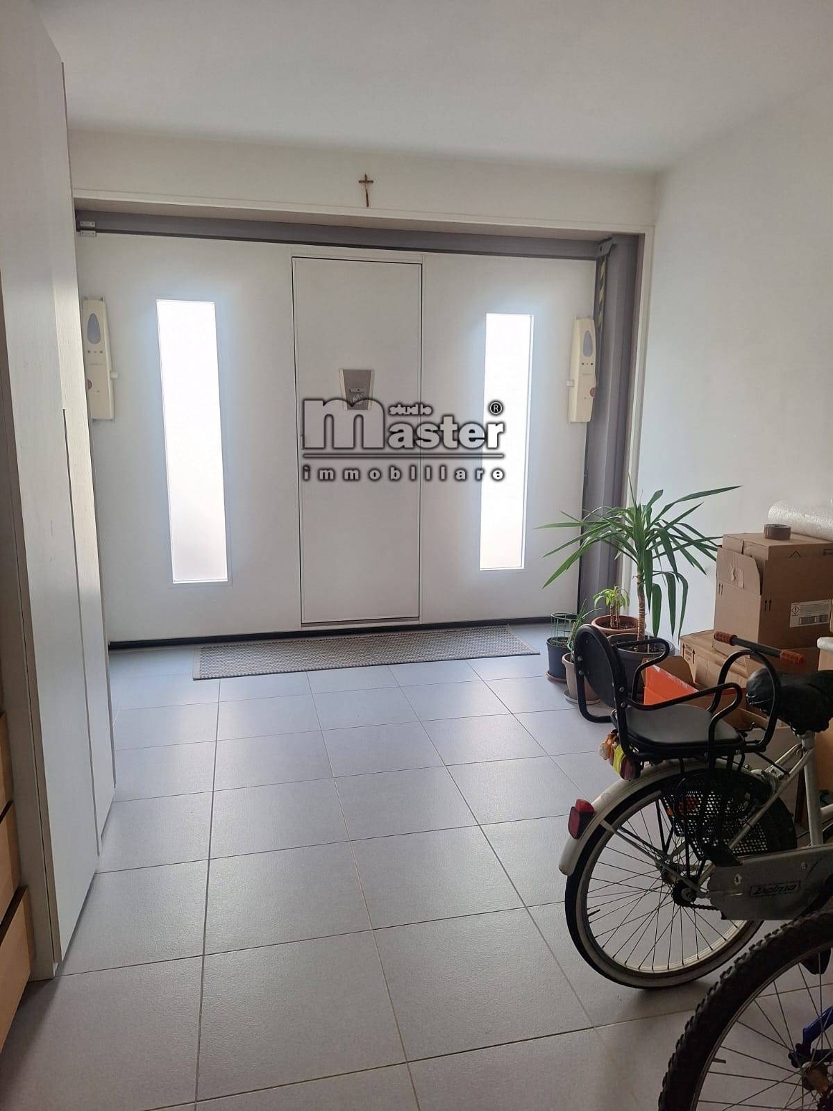 Villa bifamiliare in affitto a Treviso