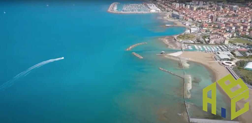 Trilocale con terrazzo a Rosignano Marittimo