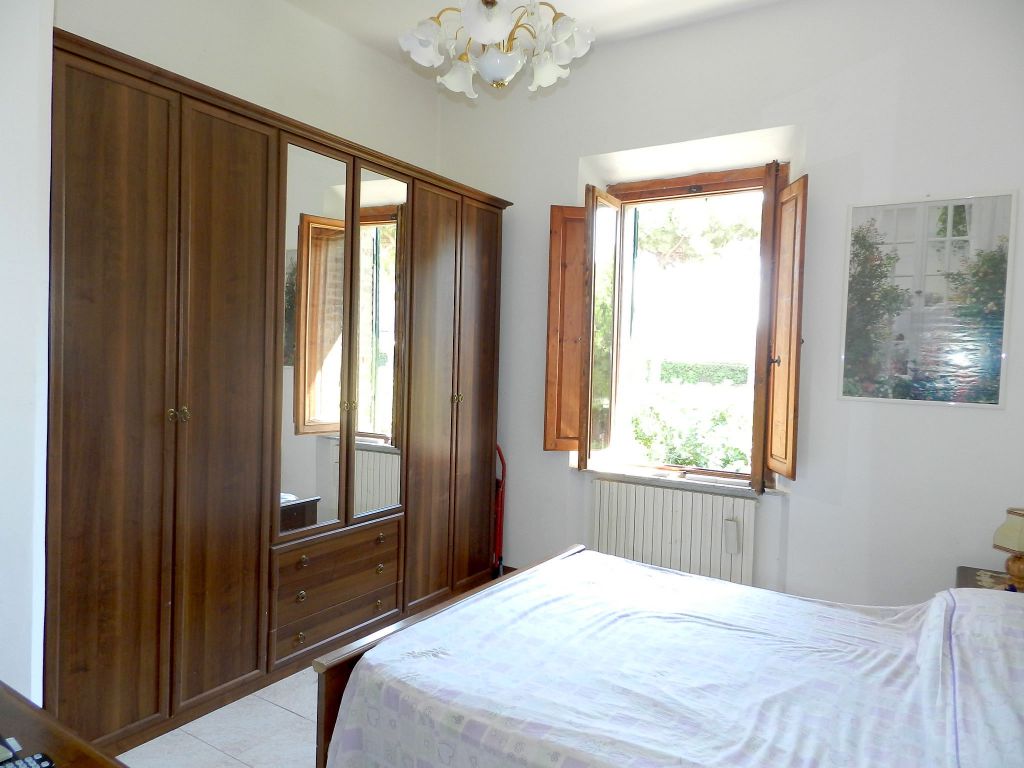 Casa indipendente con giardino a Rosignano Marittimo