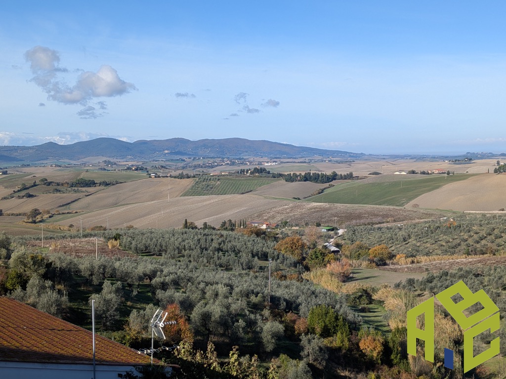 Casa indipendente ristrutturata in piazza della rimembranza, Santa Luce