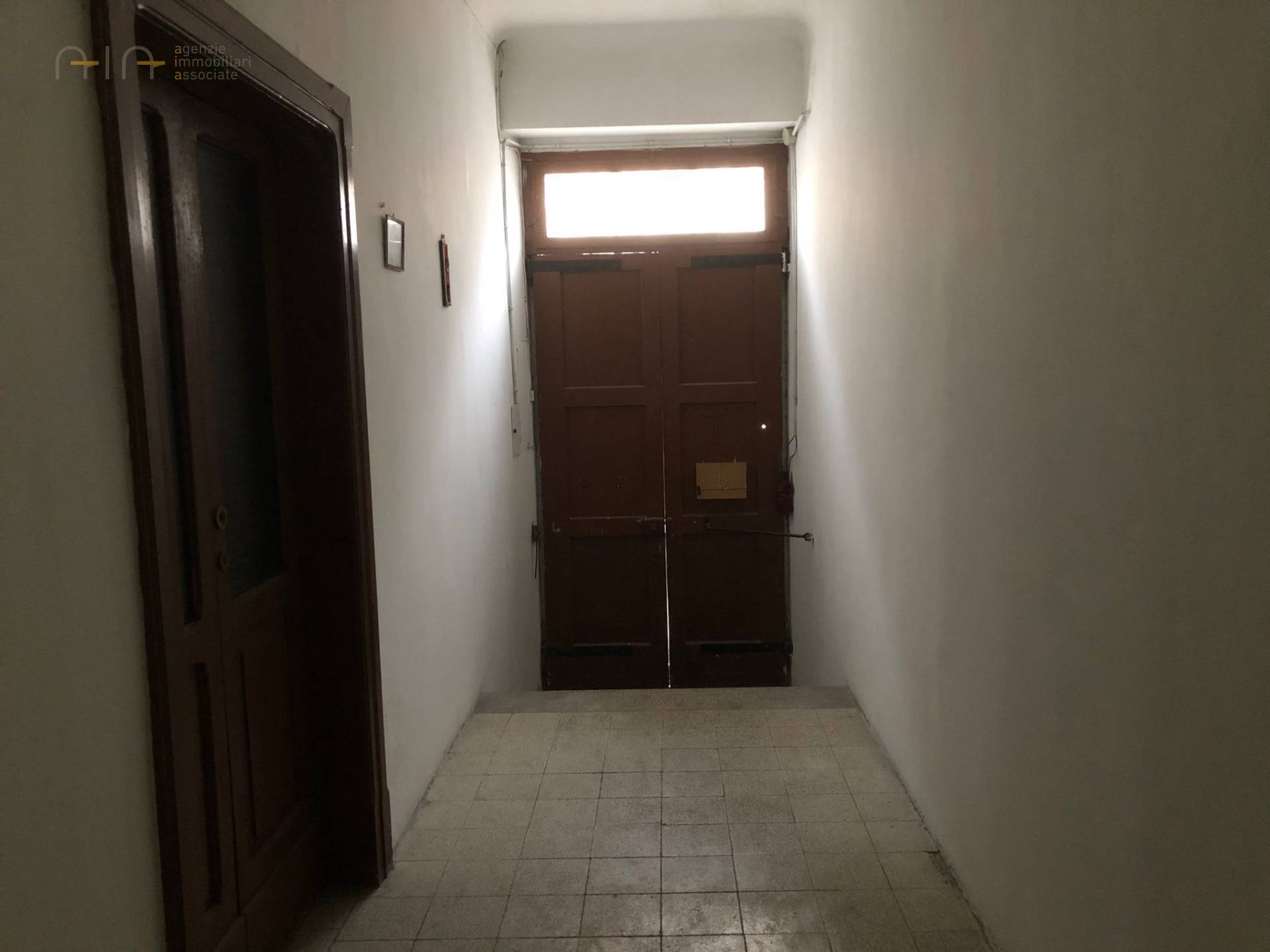 Appartamento in vendita a Comunanza, Centrale / Centro Storico