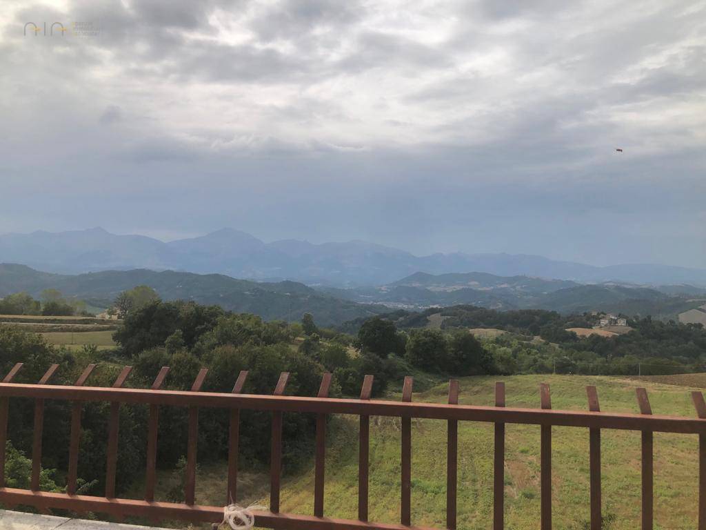 Appartamento in vendita a Force, Collinare