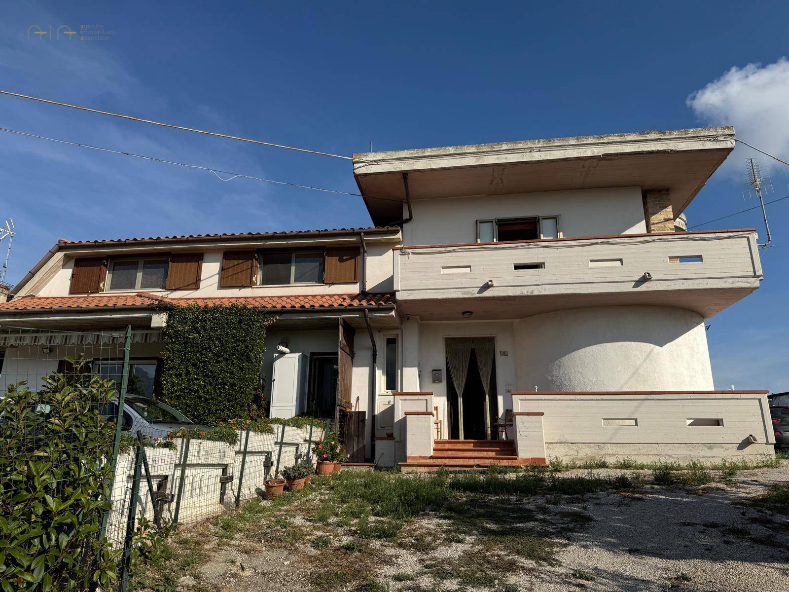 Casa cielo - terra in vendita a Castignano, Collinare