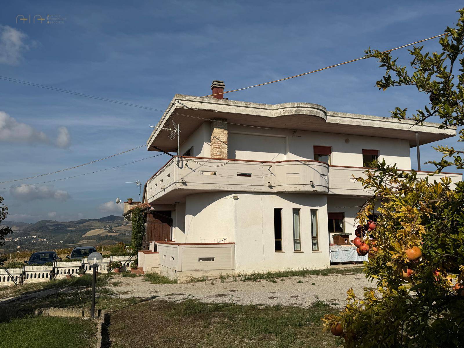 Casa cielo - terra in vendita a Castignano, Collinare