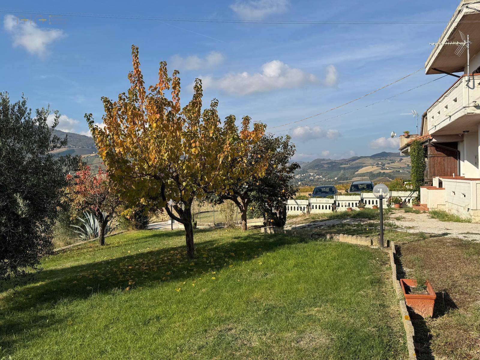 Casa cielo - terra in vendita a Castignano, Collinare
